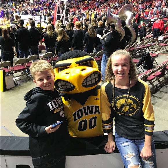 Meet your Posher, Kathleen - Picture 4 of 11